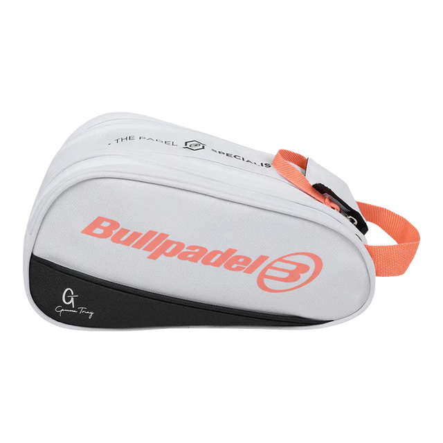 toiletry bag Bullpadel BPN26019 D.Case White 2026