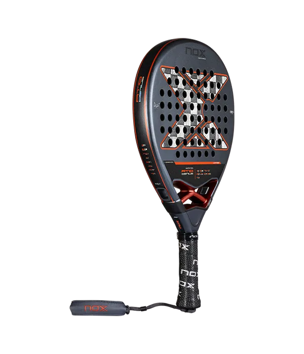 Pala NOX AT10 Genius 18K 2025 Agustín Tapia