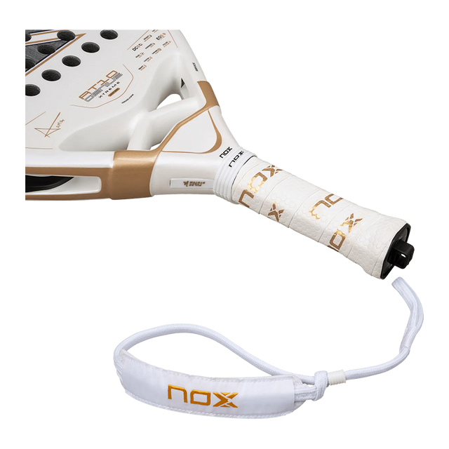 Pala NOX AT10 Genius 12K Xtrem by Agustin Tapia 2026