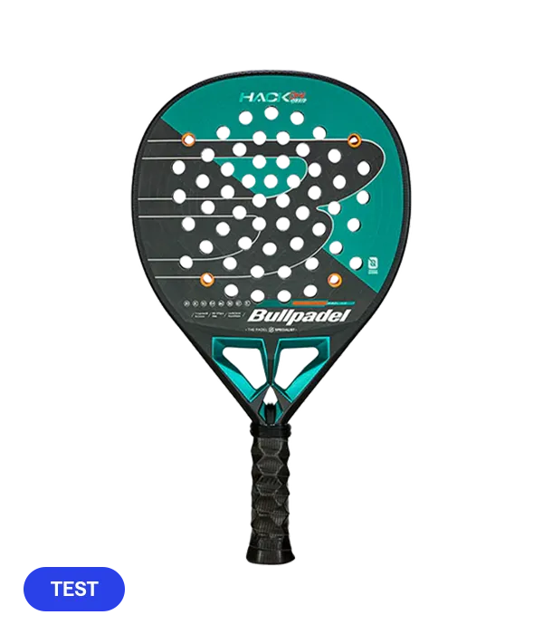 Pala de TEST Bullpadel Hack 04 Hybrid 2025 Paquito Navarro