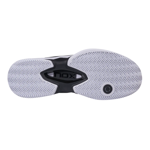 Zapatillas Nox AT10 Lux Black/White 2026