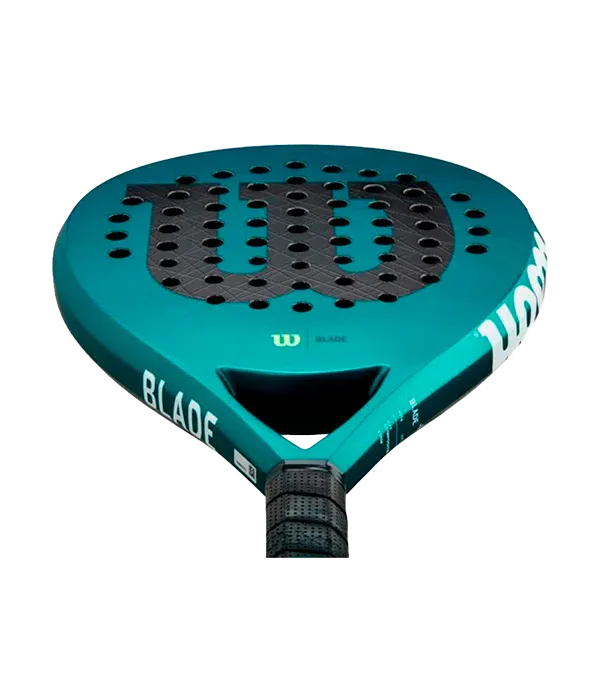 Pala de TEST Wilson Blade V3 2025