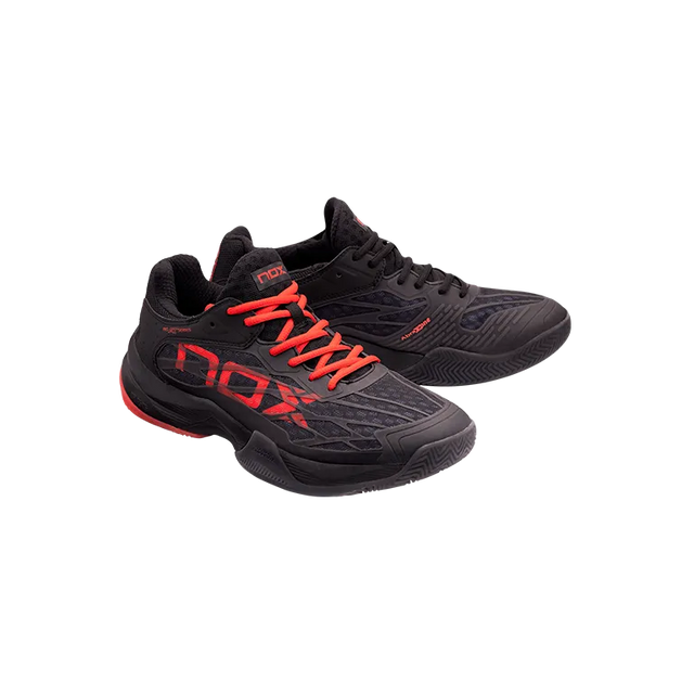 Zapatillas NOX AT10 Lux Negro/Rojo