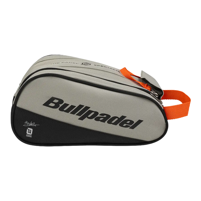 toiletry bag Bullpadel BPN26012 D.Case Black 2026