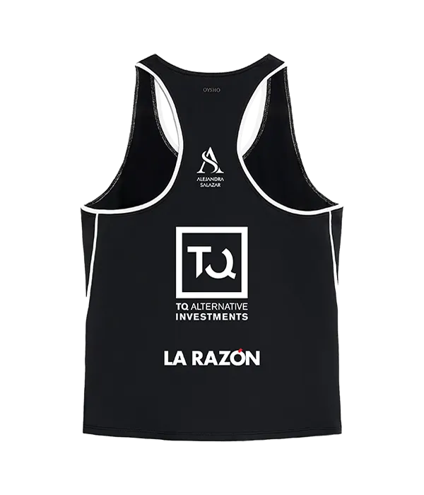 Camiseta Oysho Alejandra Salazar Negra 2025