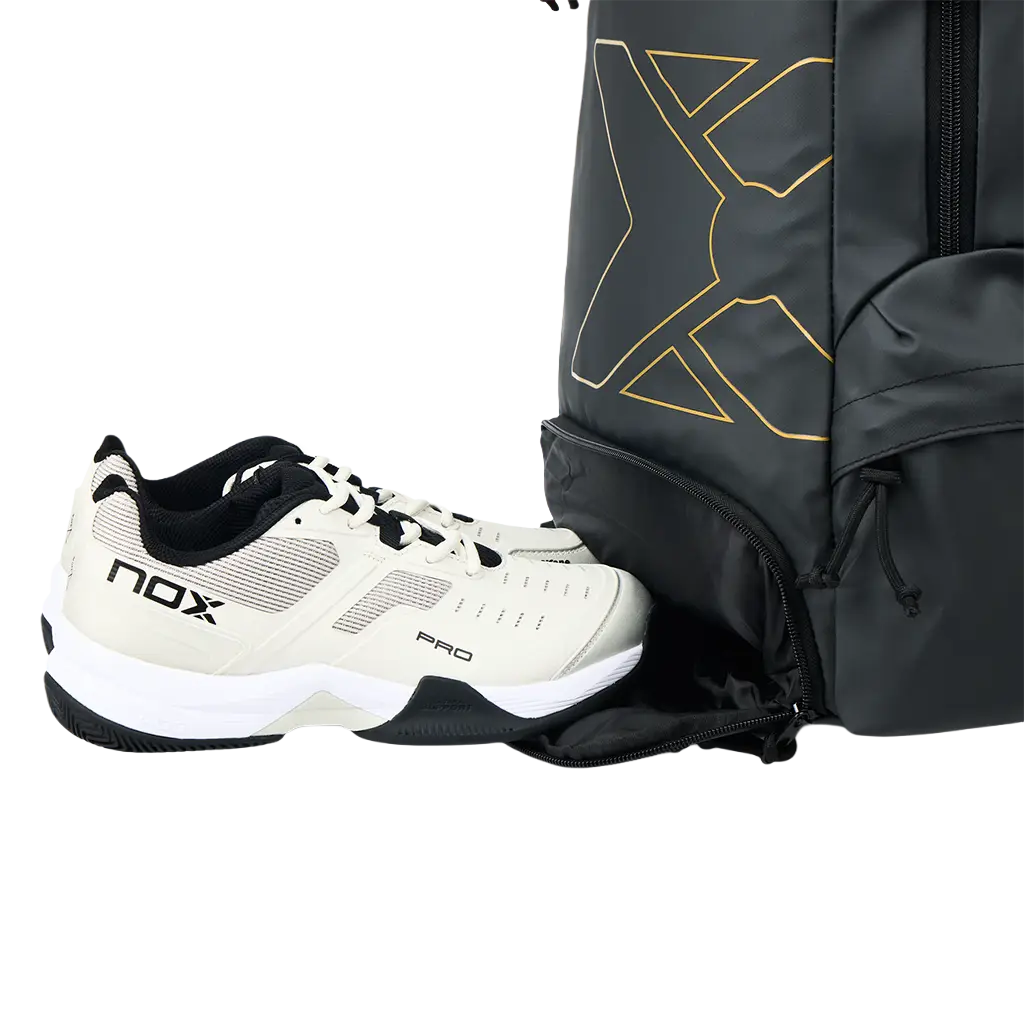 Zaino Nox ML10 Team Black/Gold 2026 (esclusivo PadelPROShop)