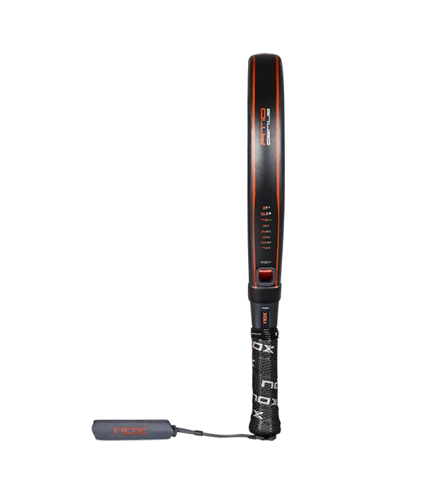 Pala NOX AT10 Genius 18K 2025 Agustín Tapia