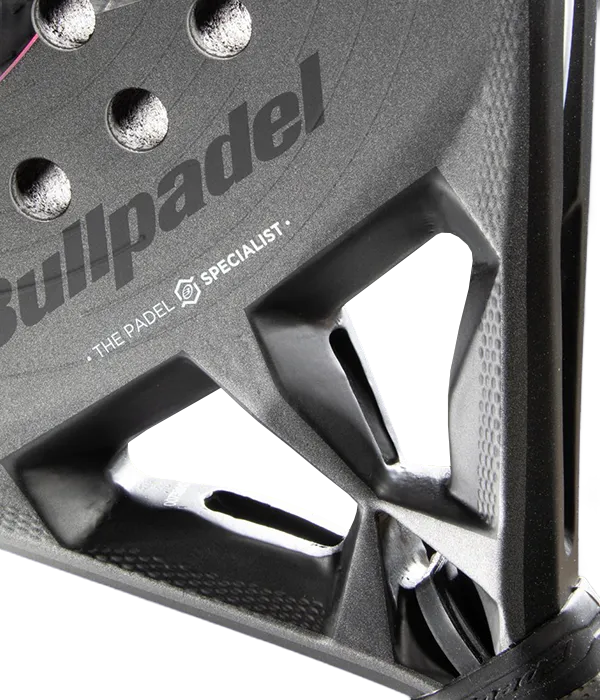 Pala de TEST Pala Bullpadel Hack 04 Hybrid 2026