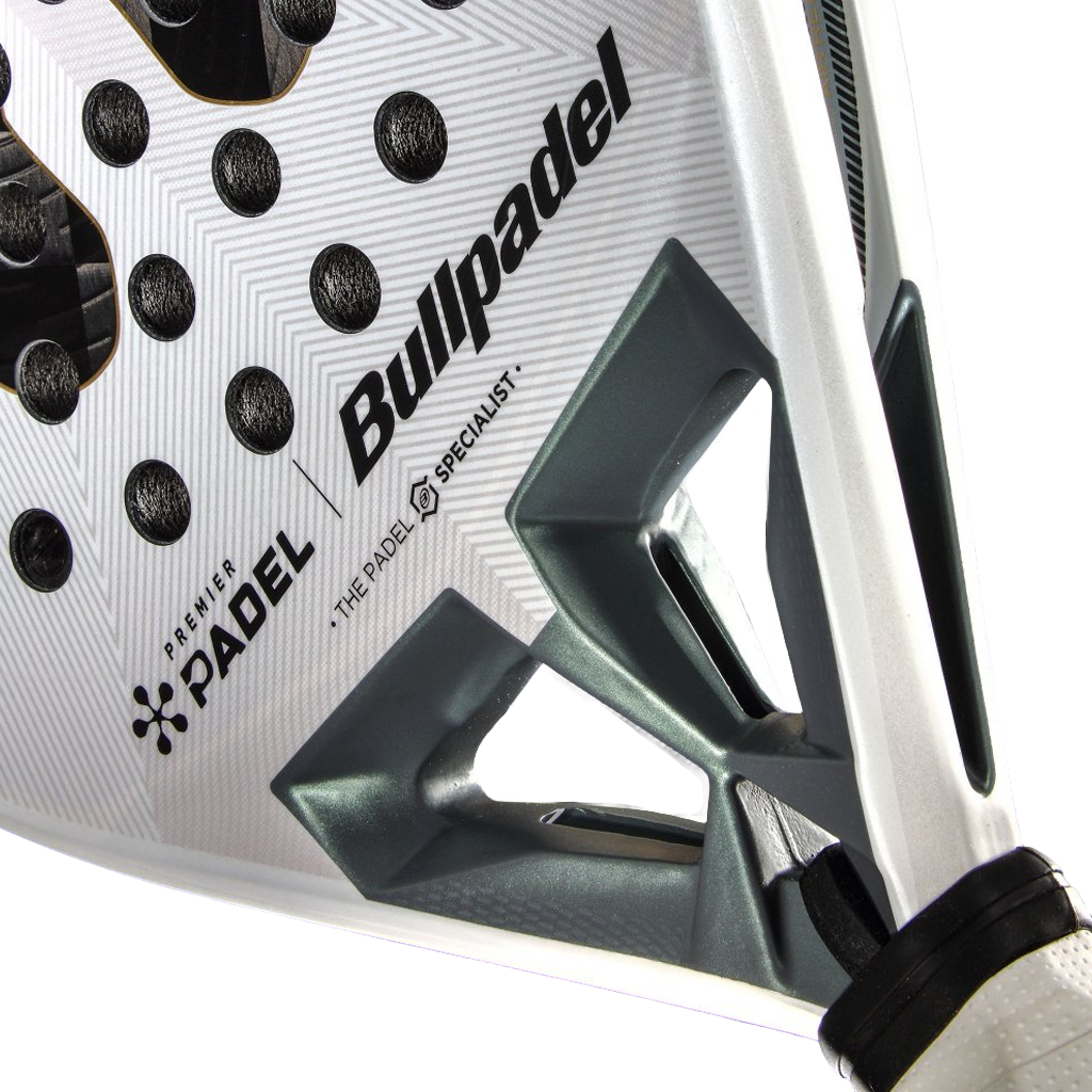 Pala Bullpadel Hack 04 Premier Padel 2026