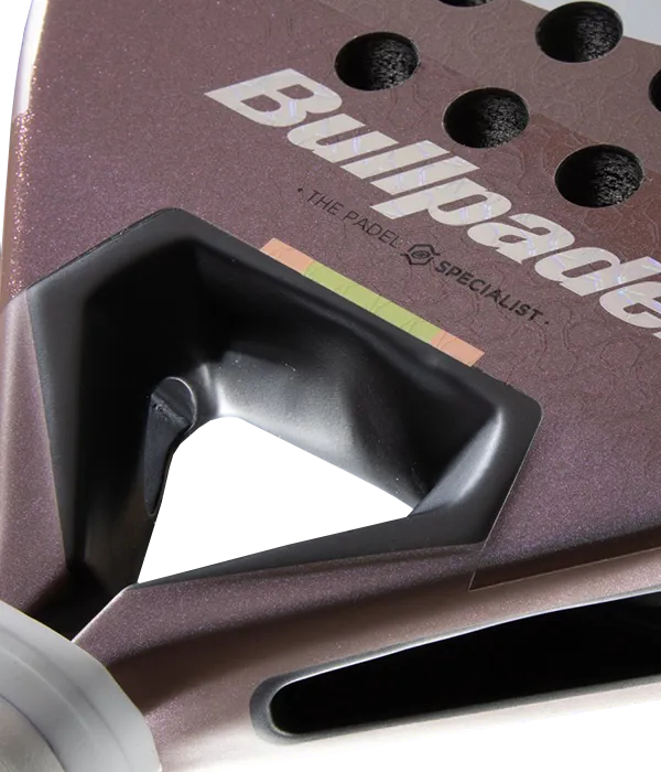 Pala de TEST Pala Bullpadel Wonder 2026