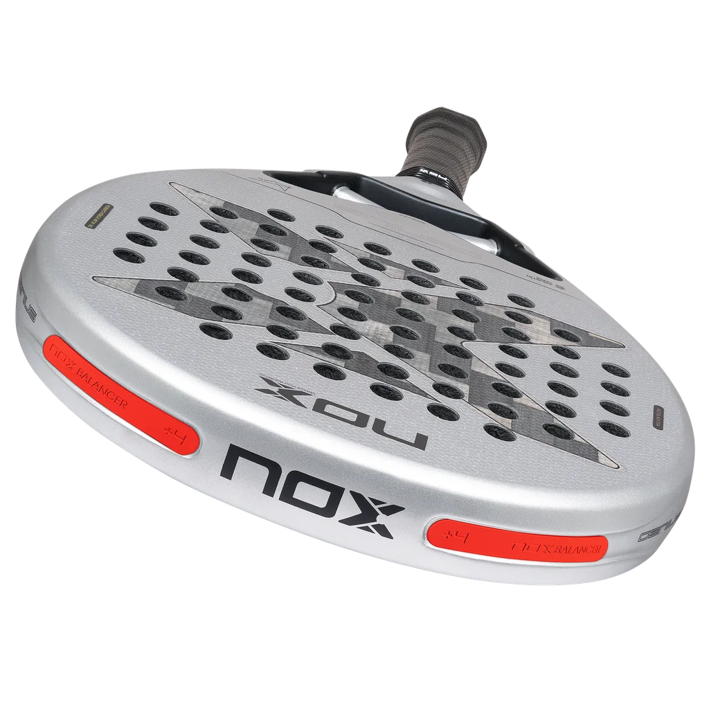 Racchetta da Padel Nox AT10 Genius 12K Xtreme di Agustín Tapia 2027
