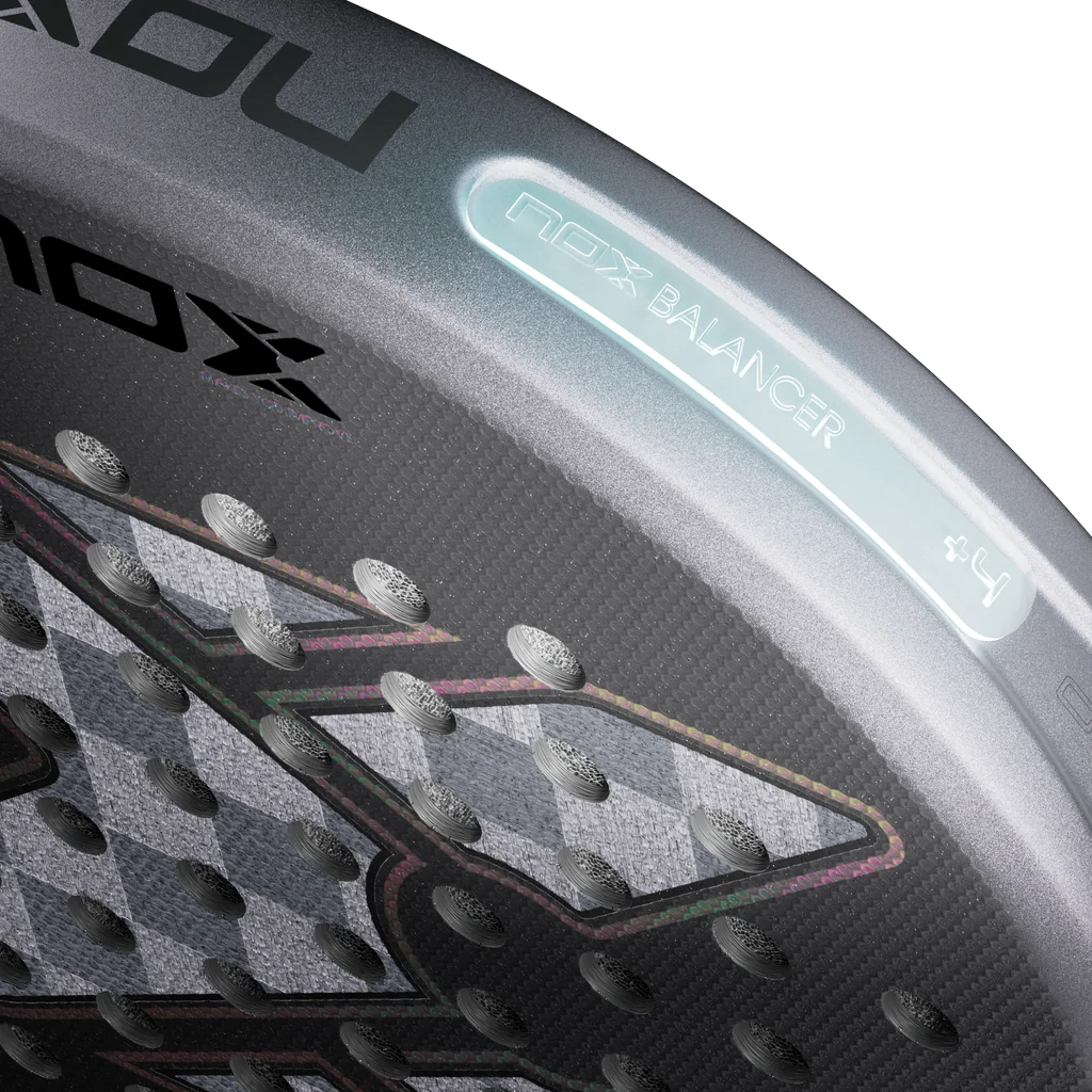 Pala NOX AT10 Genius 18K by Agustín Tapia 2027