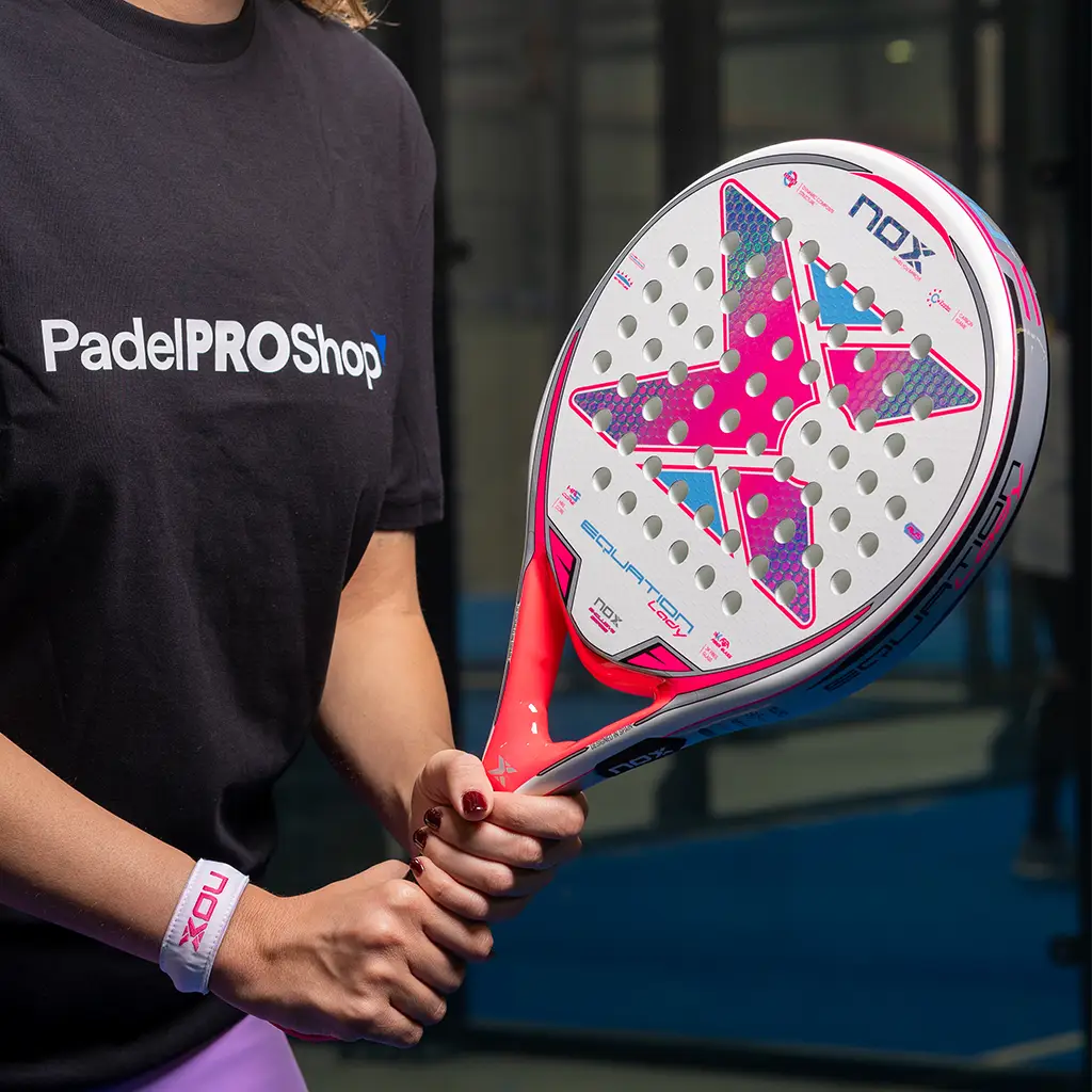 Pala Nox Equation Lady Advanced Series (Exlusiva PadelProShop)