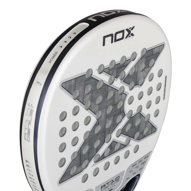 TEST Padel Schläger Nox AT10 Genius 12K Xtrem Lite von Agustin Tapia 2026