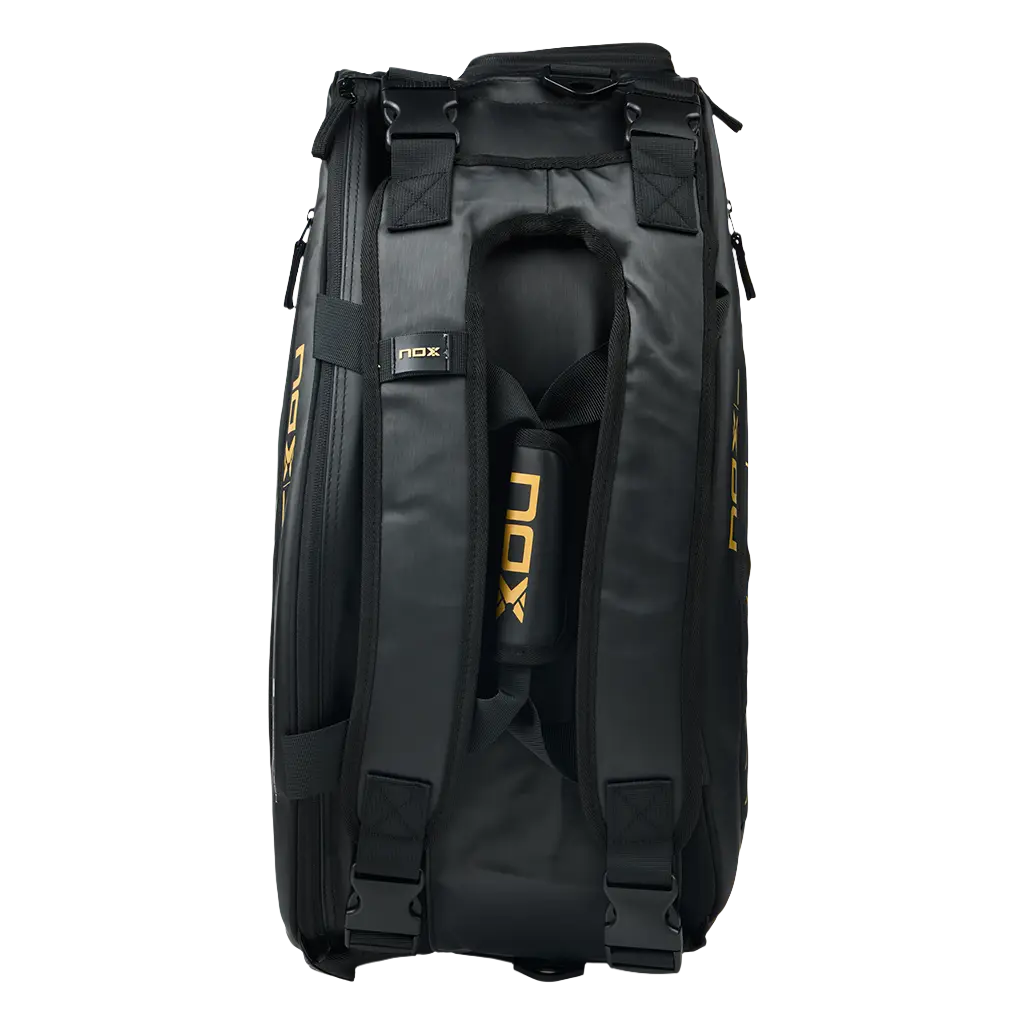 Paletero Nox AT10 Team Black Gold 2026 (Exclusivo PadelPROShop)