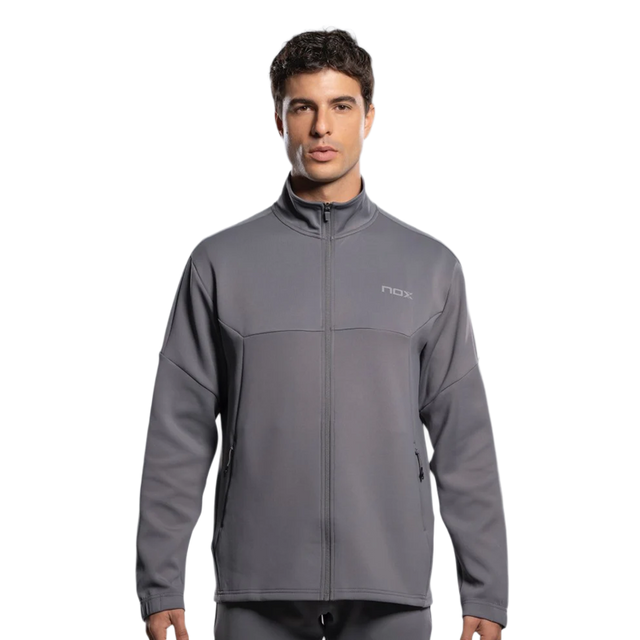 Chaqueta Nox Team Moon Grey Hombre 2026