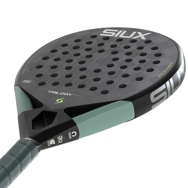 Racket Siux Trilogy Pro Black Fog 2026