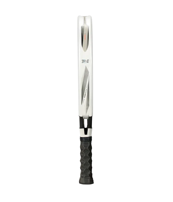 Pala de TEST Pala Bullpadel Vertex 05 2026