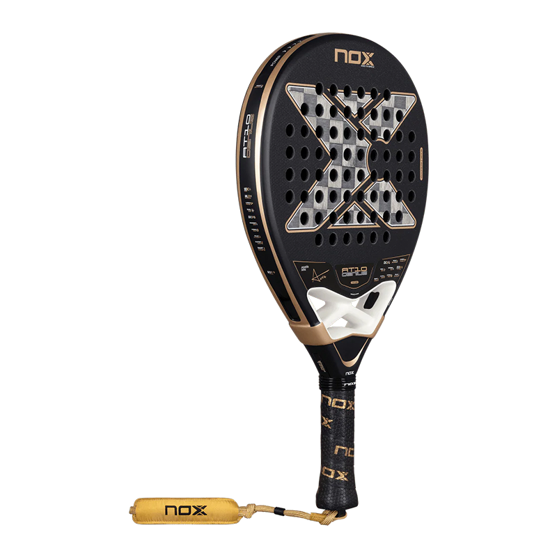 Pala NOX AT10 Genius 18K by Agustin Tapia 2026