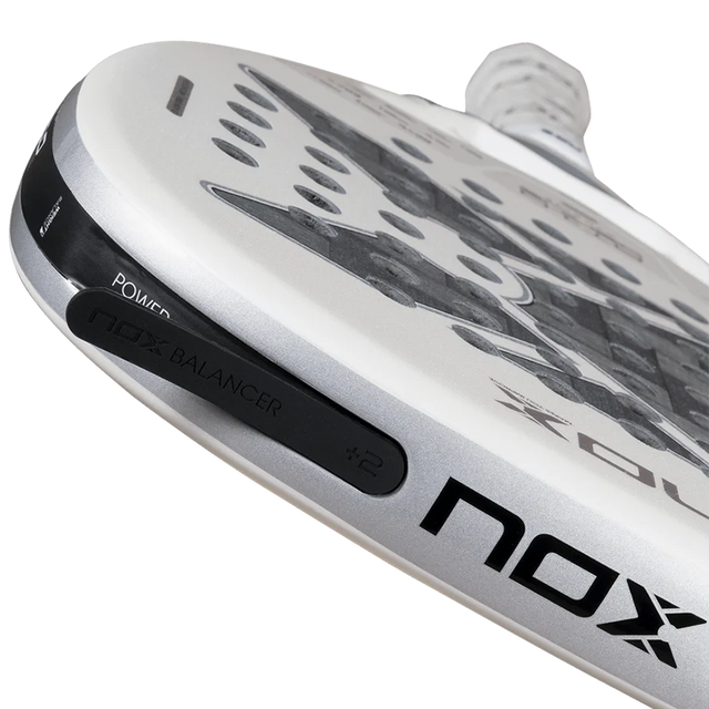 Racket NOX AT10 Genius Attack 12K Xtrem by Agustin Tapia 2026