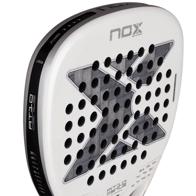 Racket NOX AT10 Genius Attack 12K Xtrem by Agustin Tapia 2026