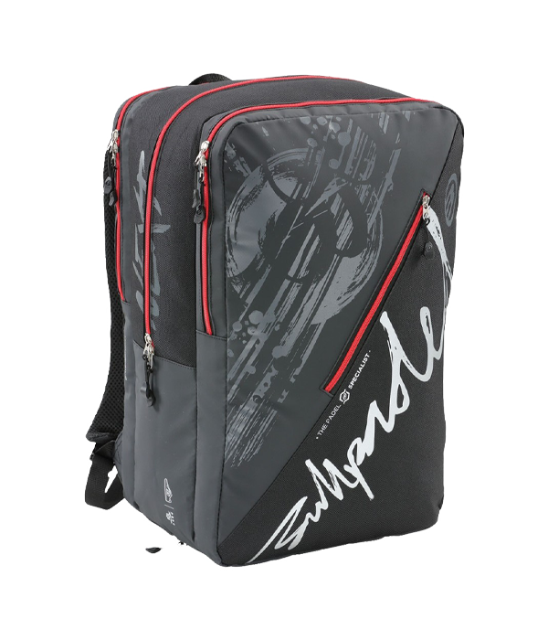 Bullpadel Ionic Black Backpack