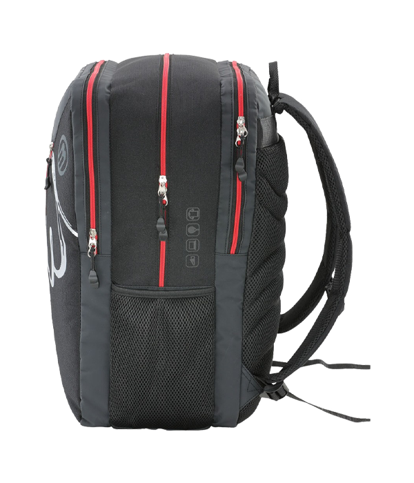 Bullpadel Ionic Black Backpack