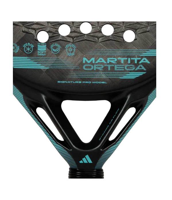 Pala de TEST Adidas Cross It Light Martita Ortega 2024