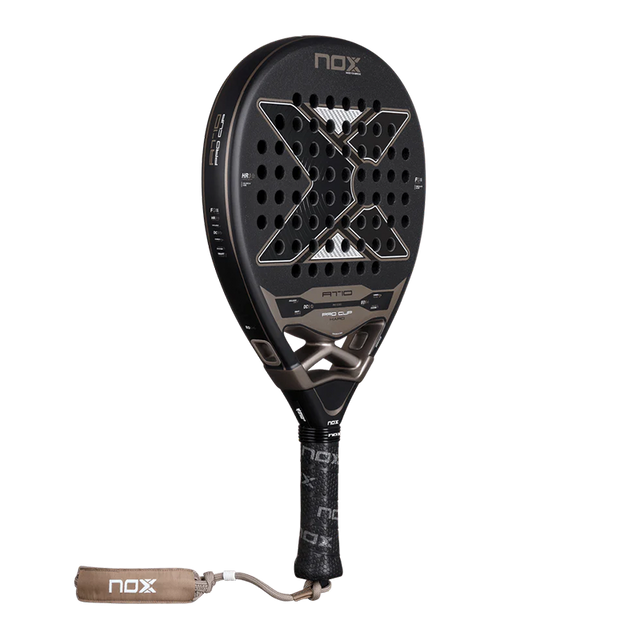 Pala NOX AT10 Pro Cup Hard by Agustin Tapia 2026